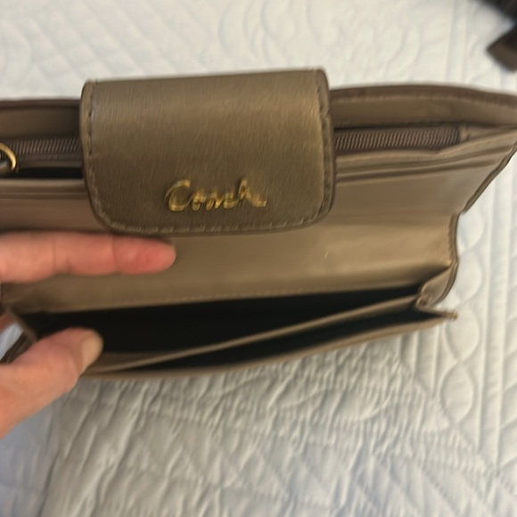 EUC Coach wallet. - Picture 7 of 7